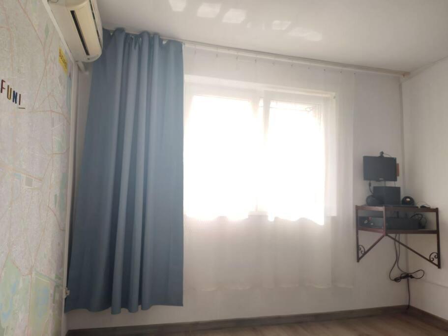 Appartamento Mic Dormitor Informativ Turistic Bucarest Esterno foto